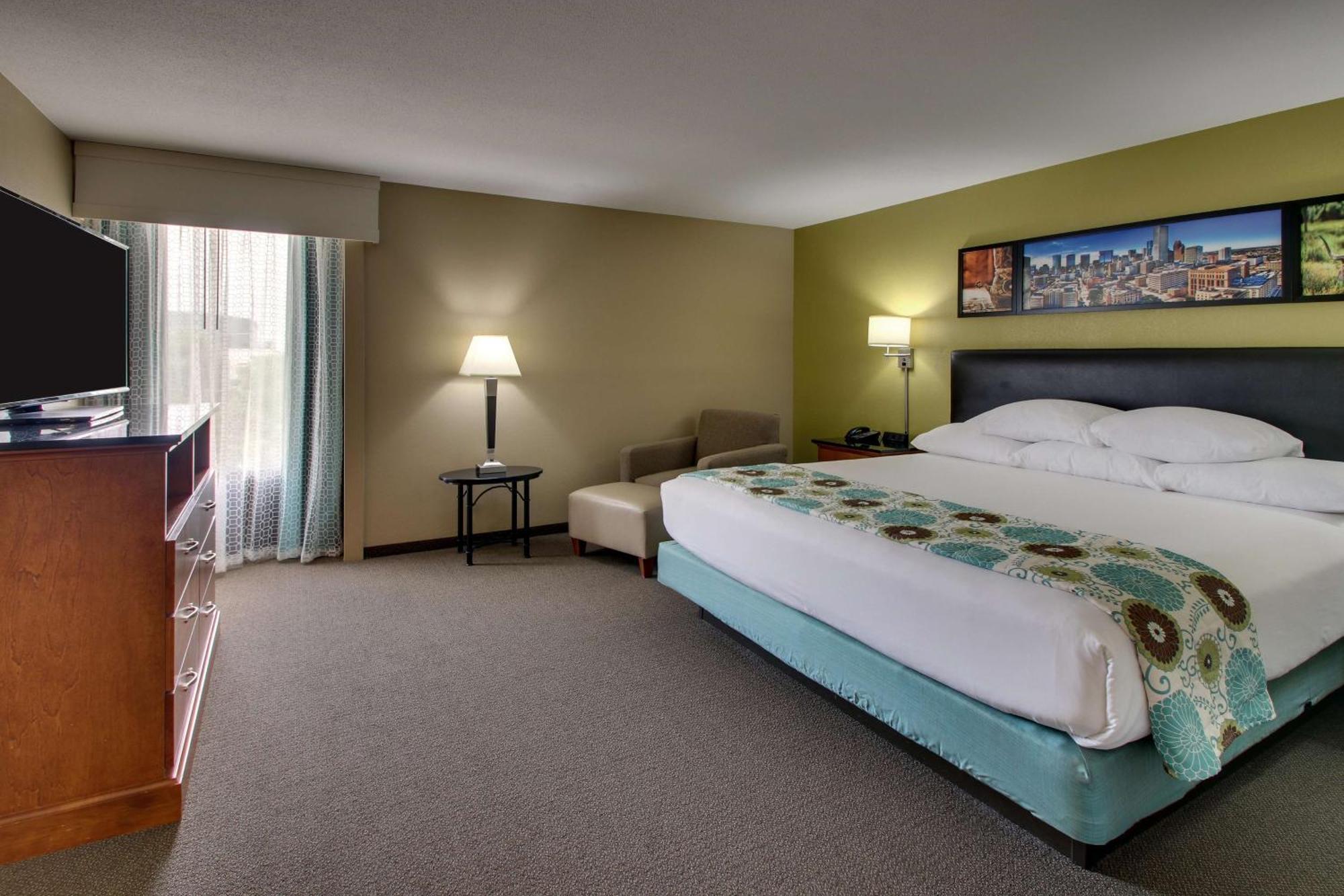 Drury Inn & Suites Houston Galleria Экстерьер фото